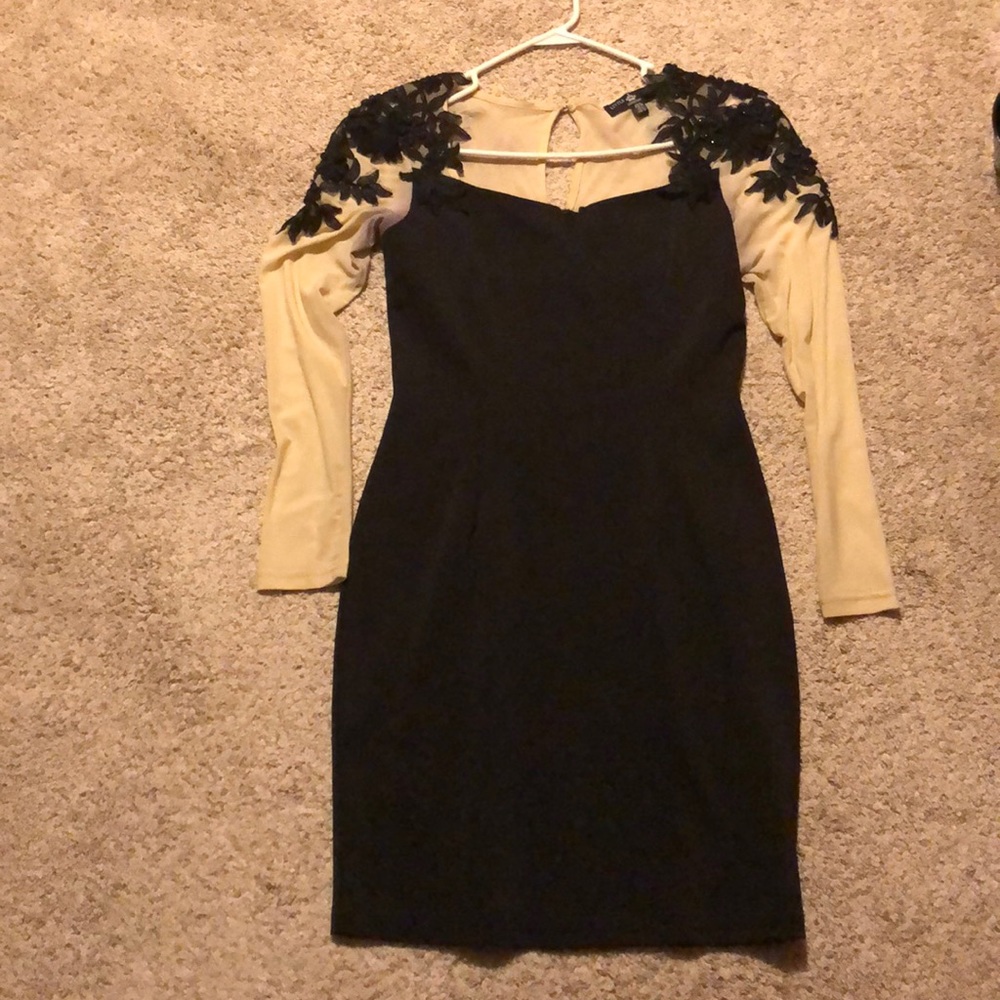 Little Mistress Sleeved Dress size 12